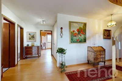 Salon; parquet, lumière naturelle, style rustique