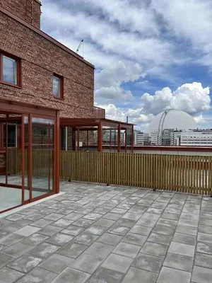 Terrazza; vista, pavimento in piastrelle