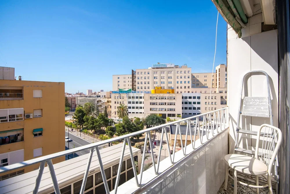 Balkon; manzara, doğal ışık