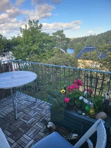 Balkon; pogled, drveni pod, prirodna svjetlost