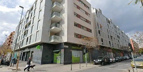 Maison et environs; vue