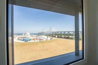 Balcon; vue, lumière naturelle