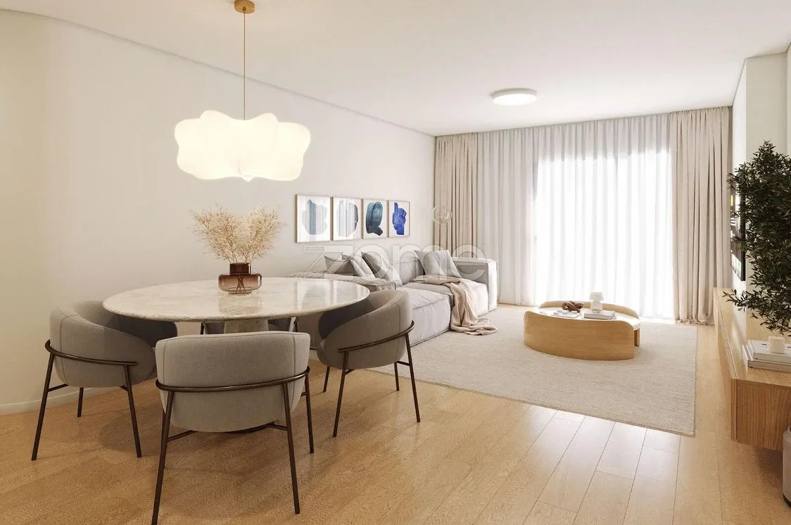 Soggiorno; pavimento in legno, luce naturale, stile moderno