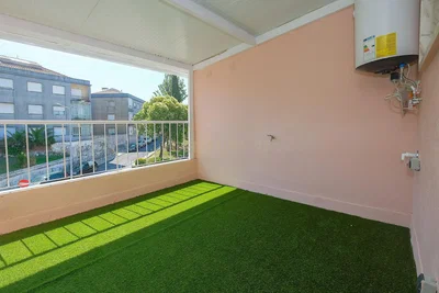 Balkon; pogled, bojler, prirodno svjetlo
