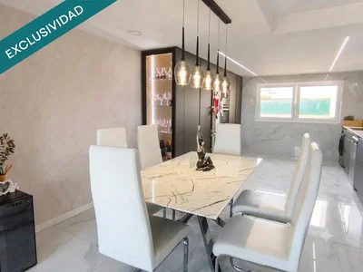 Living room; natural light, tile floor, renovated