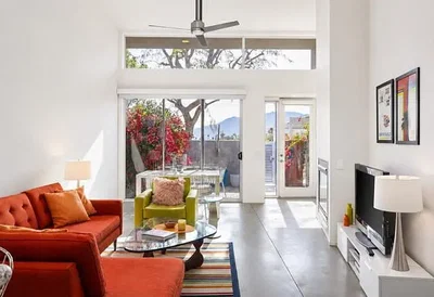 Soggiorno; luce naturale, stile moderno