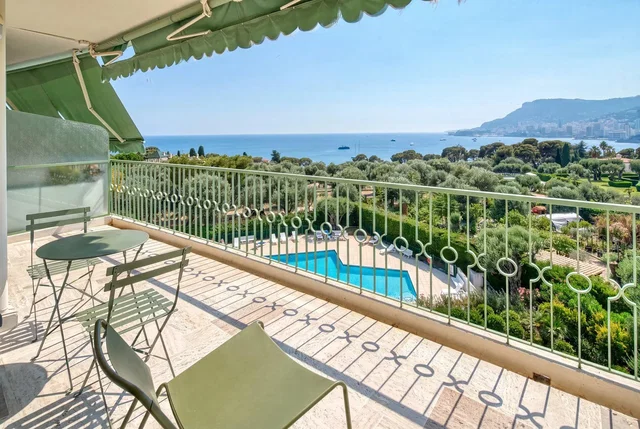 Terrace; view, natural light