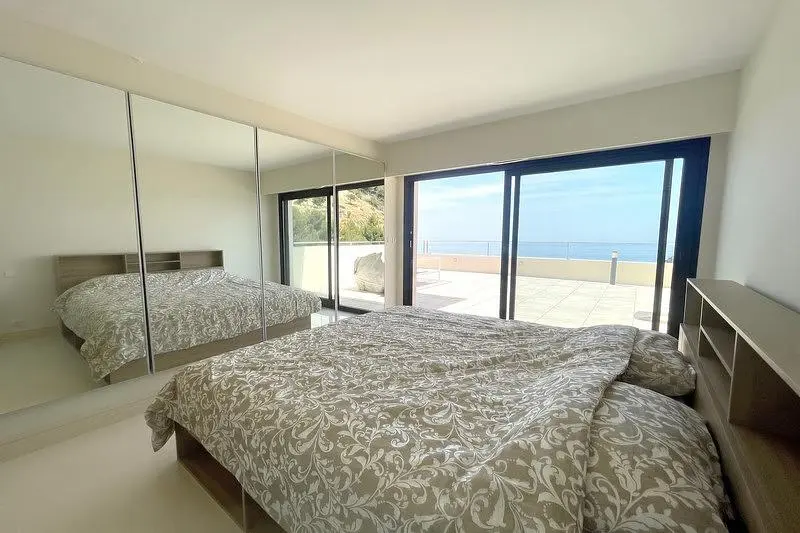 Schlafzimmer; blick, tageslicht, moderner stil