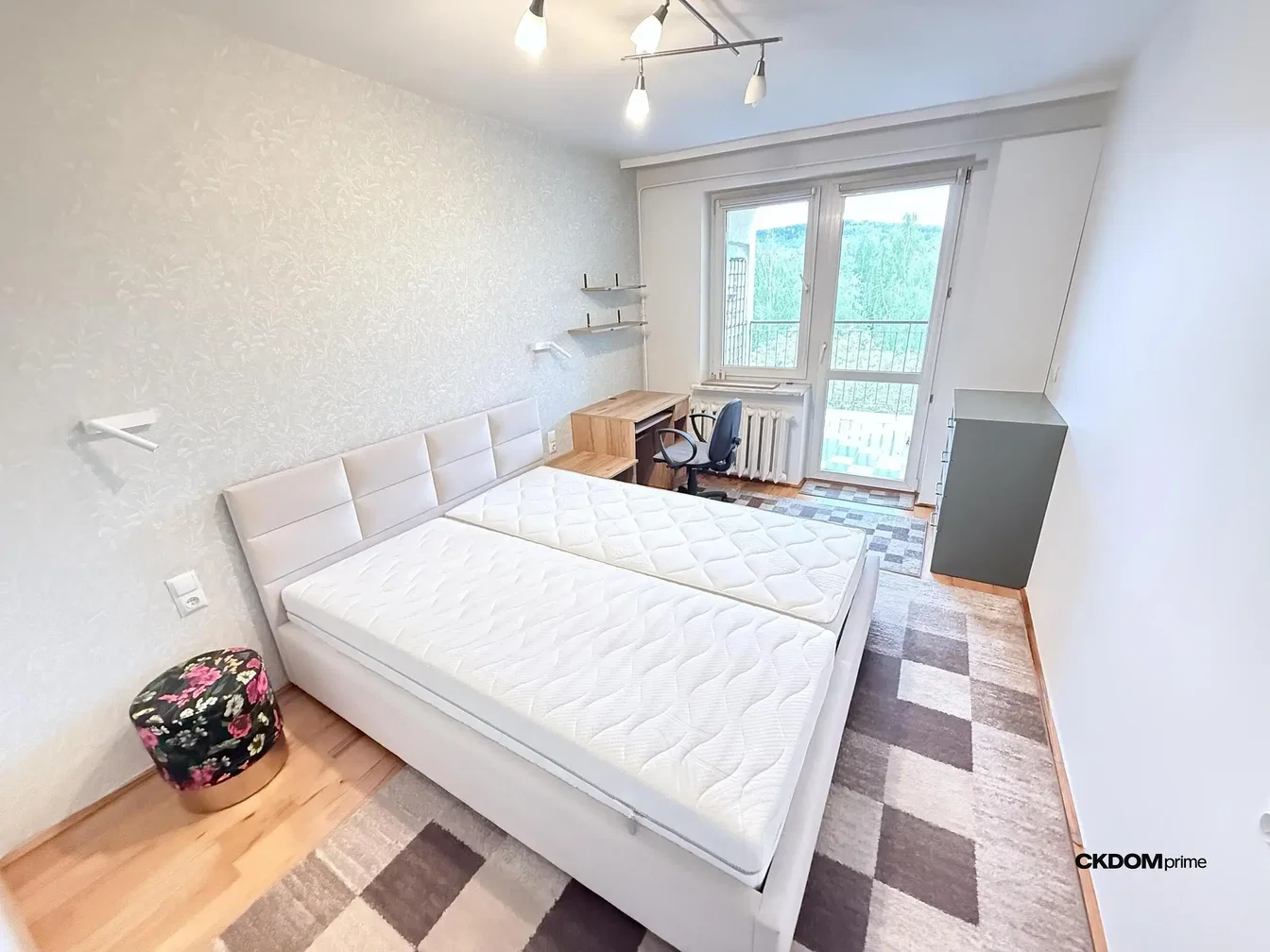 Living room; natural light, wood floor