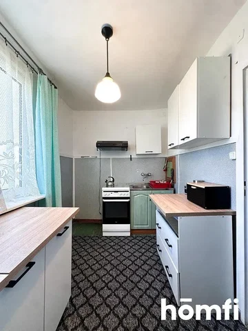 Кухиња; кухињски апарати, природно светло