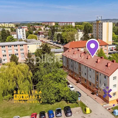 Dům a okolí