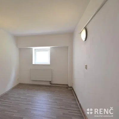 Bedroom; wood floor, natural light