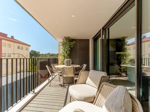 Balkon; manzara, doğal ışık