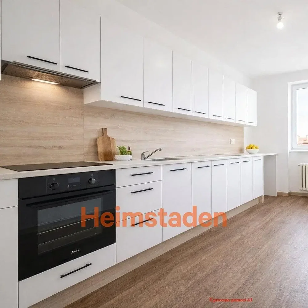 Cuisine; électroménager, parquet, lumière naturelle, style moderne