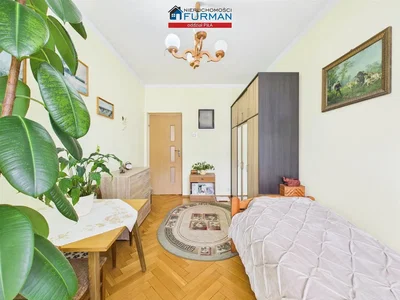 Salon; parquet, lumière naturelle