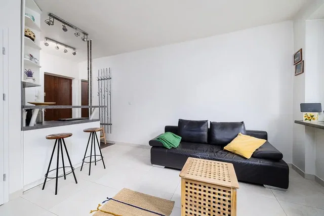 Living room; tile floor, natural light