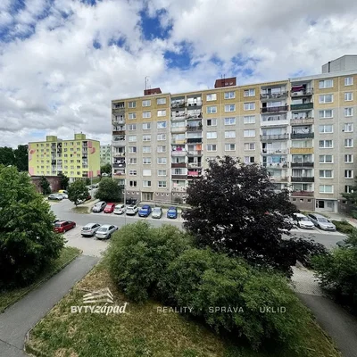 House and surroundings