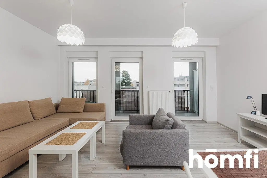 Wohnzimmer; blick, tageslicht, moderner stil, fliesenboden
