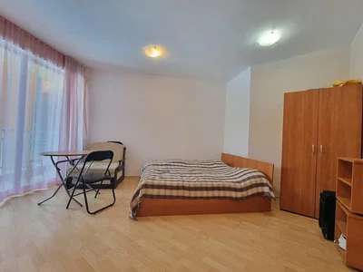 Chambre; parquet, lumière naturelle