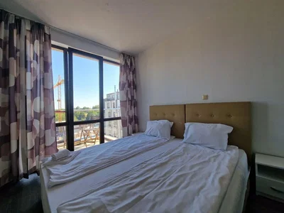 Chambre; lumière naturelle, vue