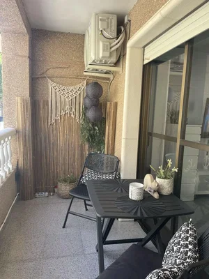 Balcon; lumière naturelle, style rustique