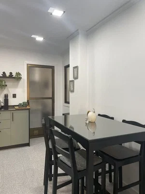 Cuisine; carrelage, électroménager