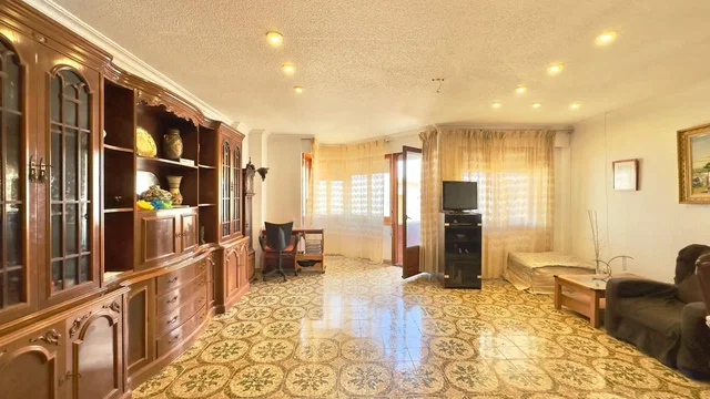Living room; tile floor, natural light