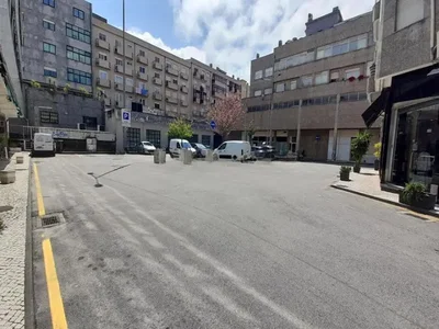 المنزل والمناطق المحيطة
