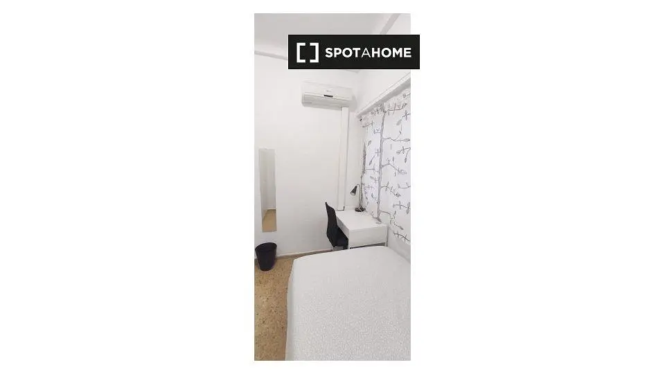Schlafzimmer; tageslicht