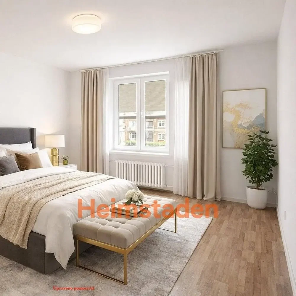 Bedroom; wood floor, natural light, modern style