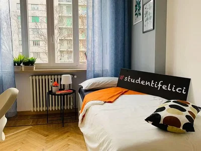 Bedroom; wood floor, natural light, modern style