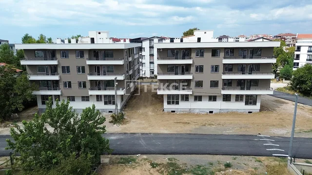 Kuća i okolina
