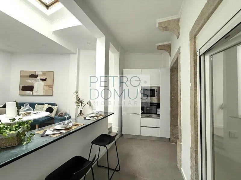 مطبخ; أجهزة المطبخ, ضوء طبيعي, أسلوب عصري
