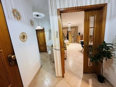 Остало; плочице, природно светло
