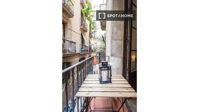 Μπαλκόνι; φυσικό φως, θέα