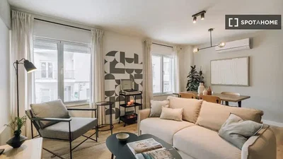Wohnzimmer; tageslicht, moderner stil