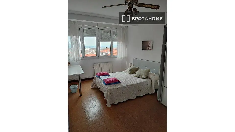 Schlafzimmer; tageslicht, blick