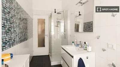 Bathroom; natural light, tile floor, renovated