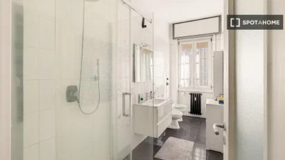 Bathroom; tile floor, natural light
