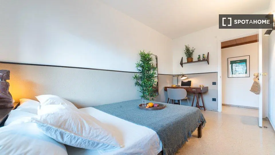 Schlafzimmer; tageslicht, moderner stil