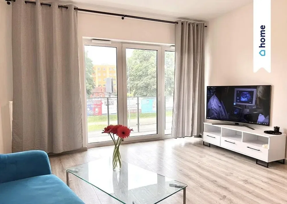 Salon; lumière naturelle, parquet, style moderne