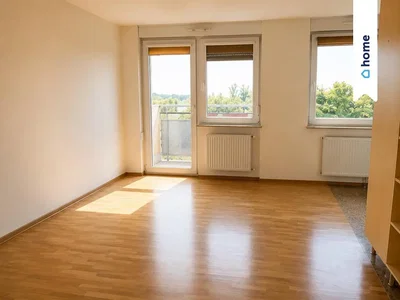 Salon; parquet, lumière naturelle, vue