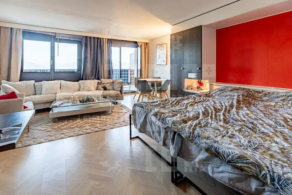 Schlafzimmer; tageslicht, holzboden