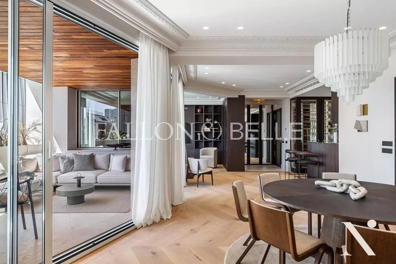 Wohnzimmer; holzboden, tageslicht, moderner stil