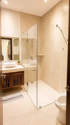 Salle de bain; carrelage, lumière naturelle