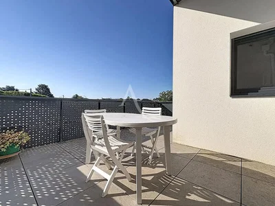 Terrasse; tageslicht, fliesenboden