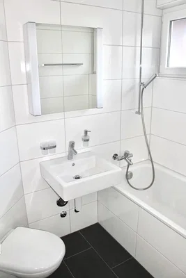 Salle de bain; carrelage, lumière naturelle