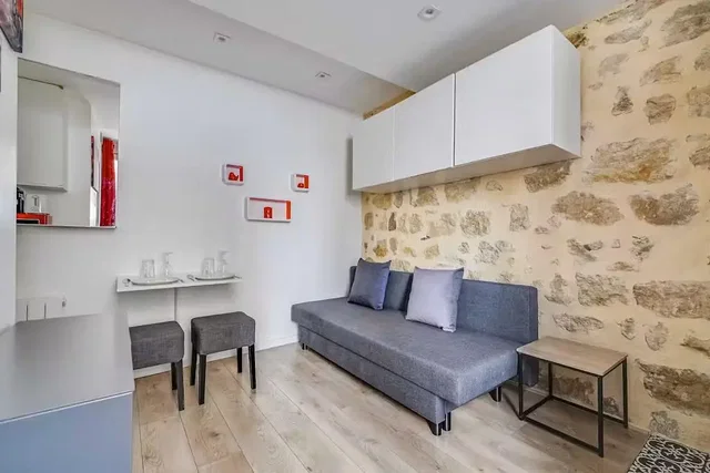 Salon; parquet, lumière naturelle