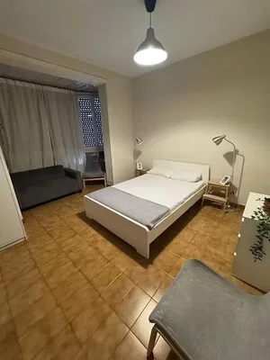 Υπνοδωμάτιο; πλακάκια, φυσικό φως