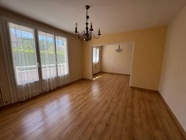 Wohnzimmer; holzboden, tageslicht, blick